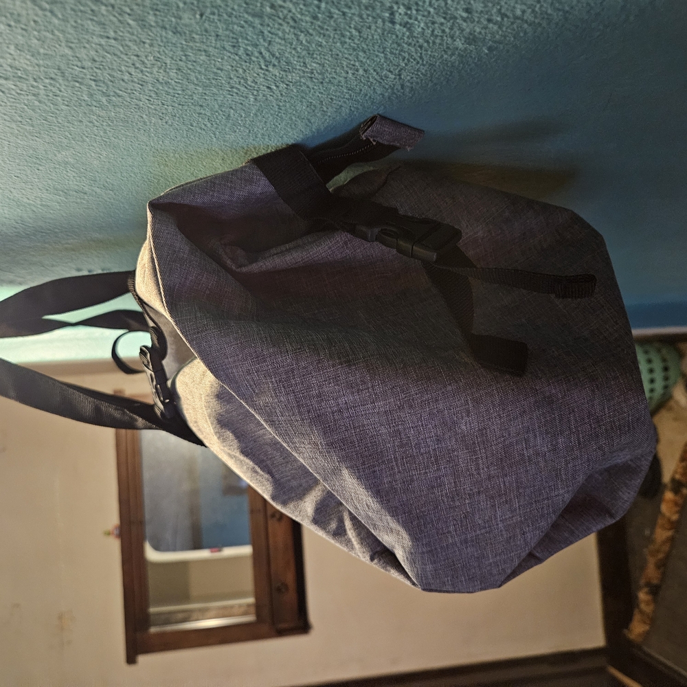 Chipotle Duffle Bag 🌯🌮 - Picture 9 of 11